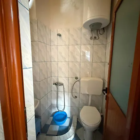 House 3 Apartment